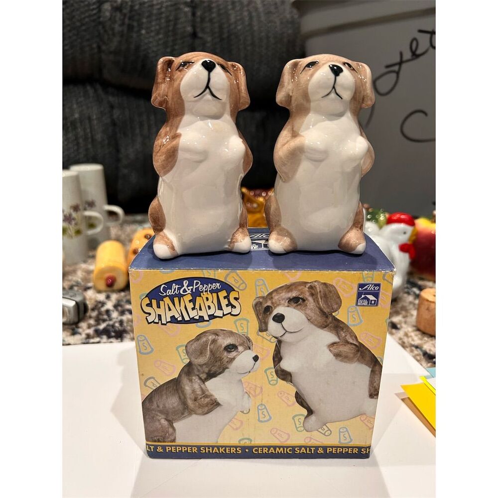 Alco Ceramic Dog Figurine Salt & Pepper Shaker Set Brown 2pc
